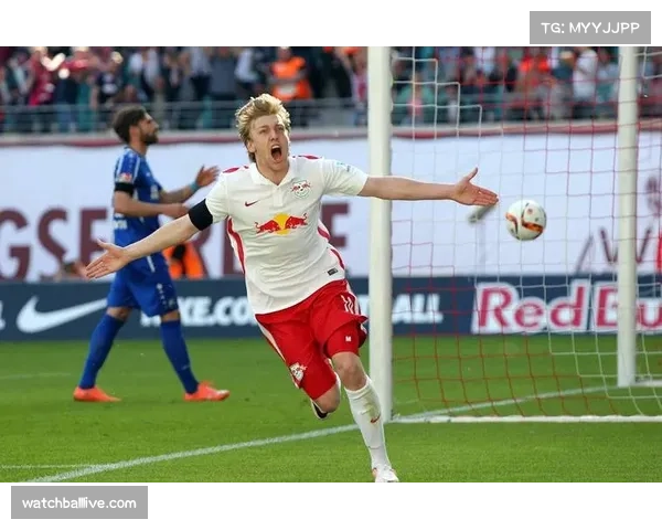 不来梅凭借客场进球惊险保级德甲数据趋势揭示防守漏洞